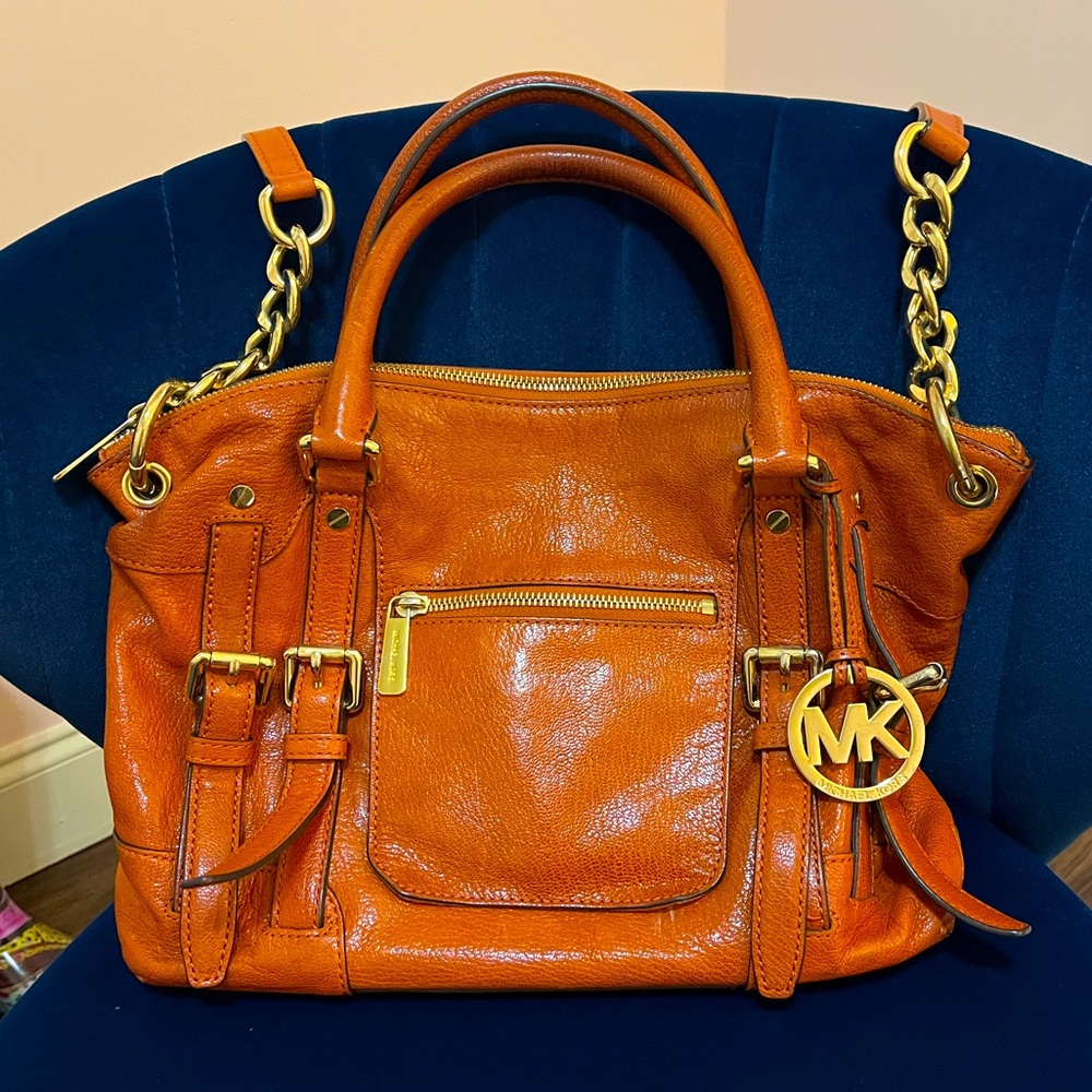 Michael Kors Handbag Burnt Orange leather, Gold hardware. MK Duster bag included